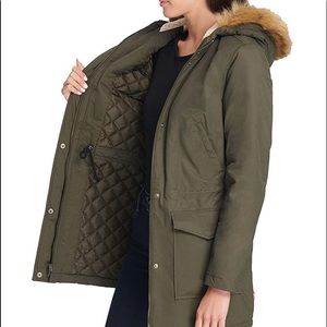 Brand New with tags Levi’s Sherpa Parka Jacket